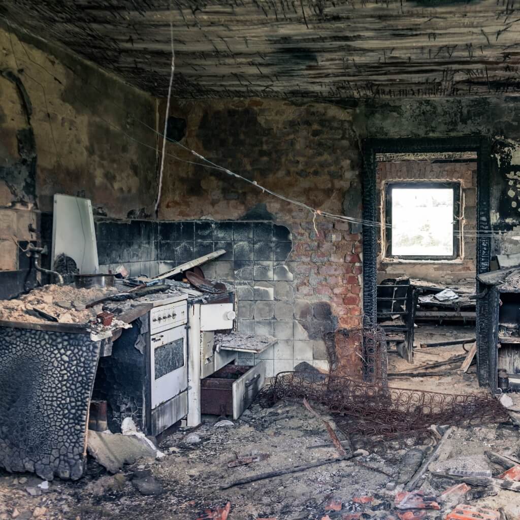 Extrém lakáskiürítés lomtalanítás